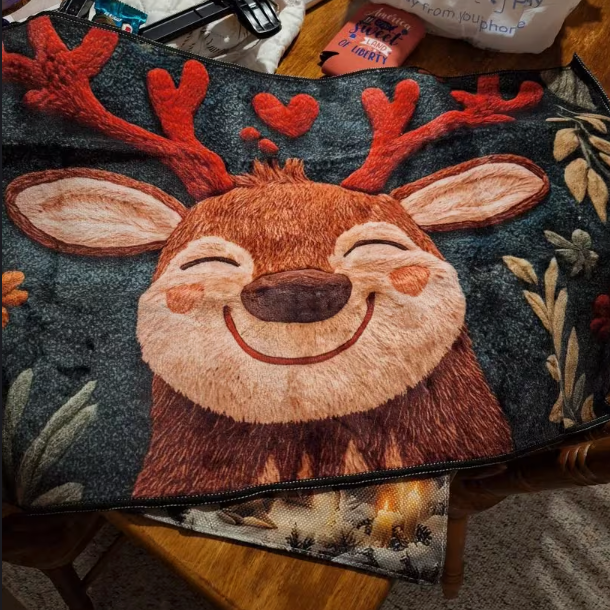 Fluffy Christmas Deer: Holiday Mat