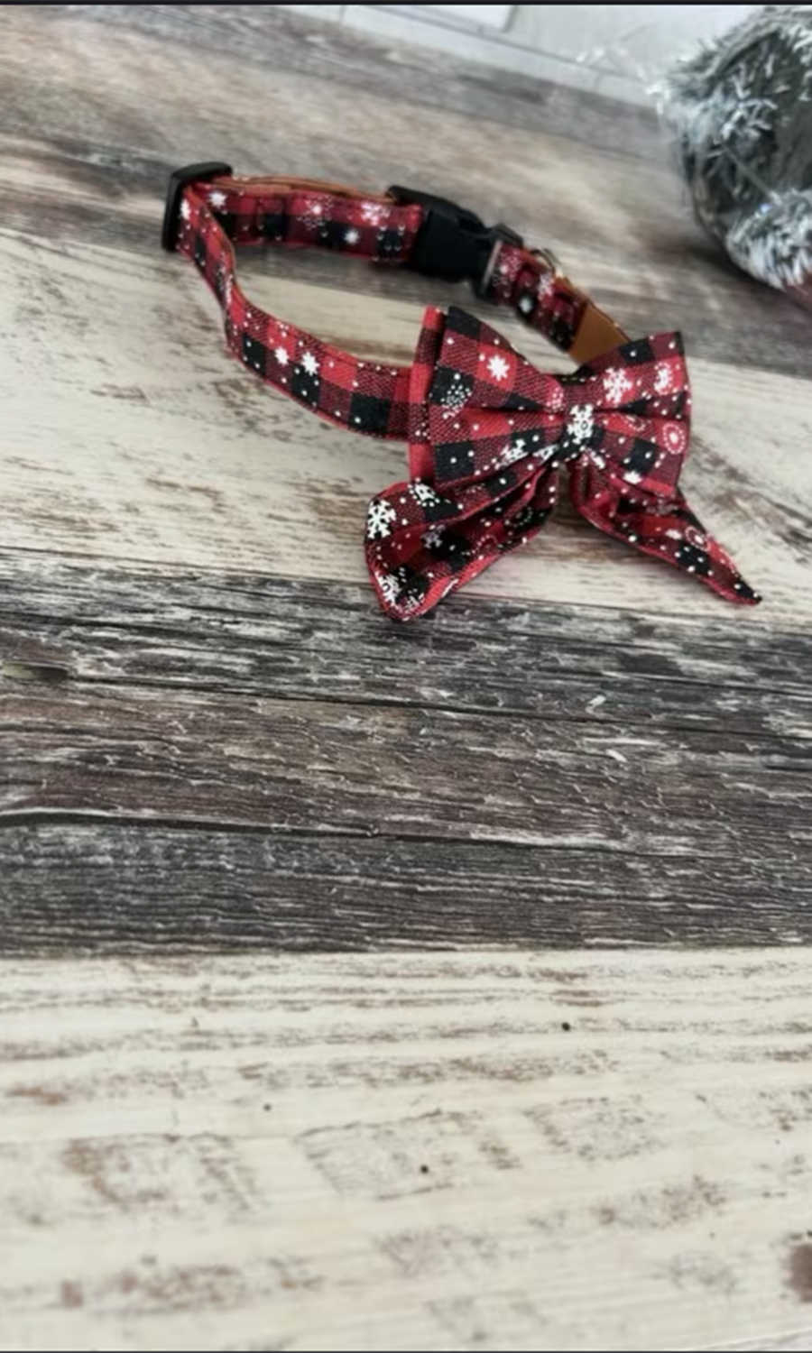Christmas Bowtie Dog Collar