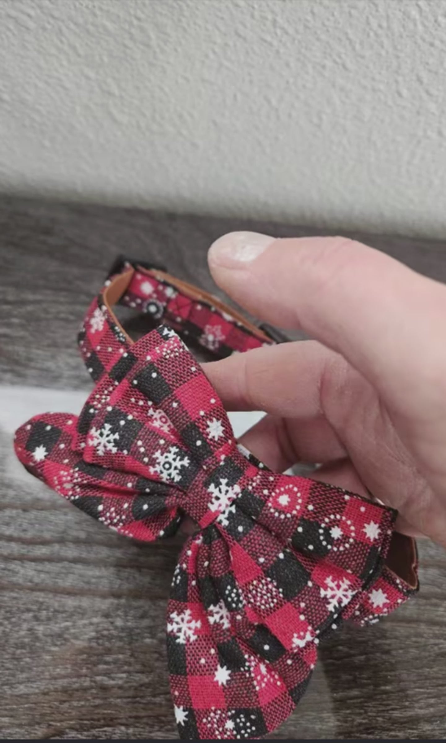 Christmas Bowtie Dog Collar