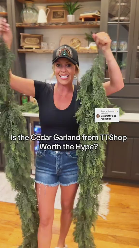 EverLush: Real-Touch Cedar Garland