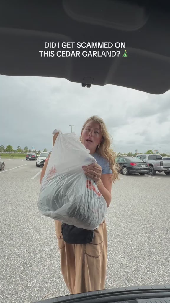 EverLush: Real-Touch Cedar Garland