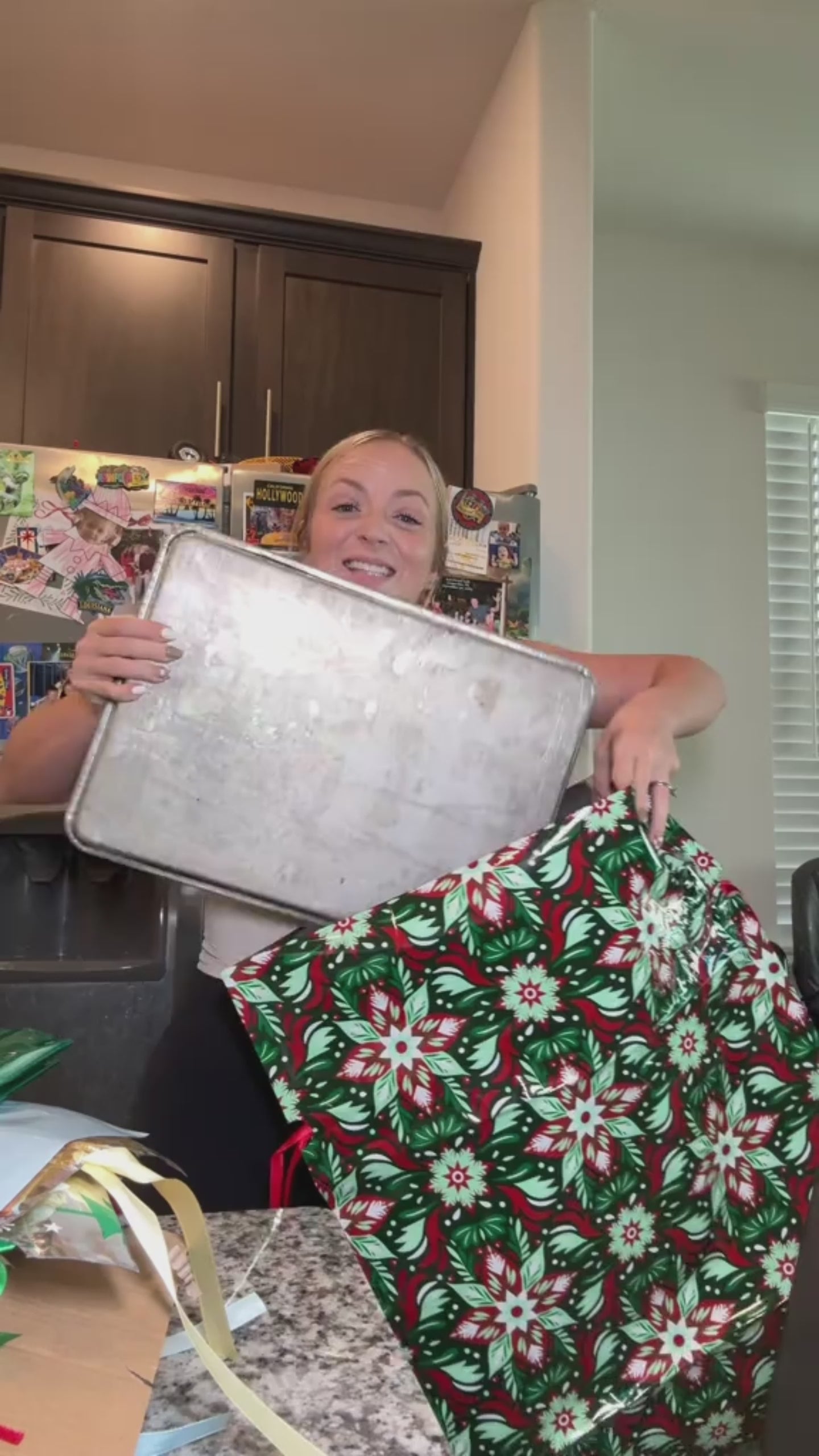 Wrapella's Set: Premium Gift Bag & Tag